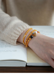 Lu Wei | Natural Amber Beaded Necklace – Warmth & Grace