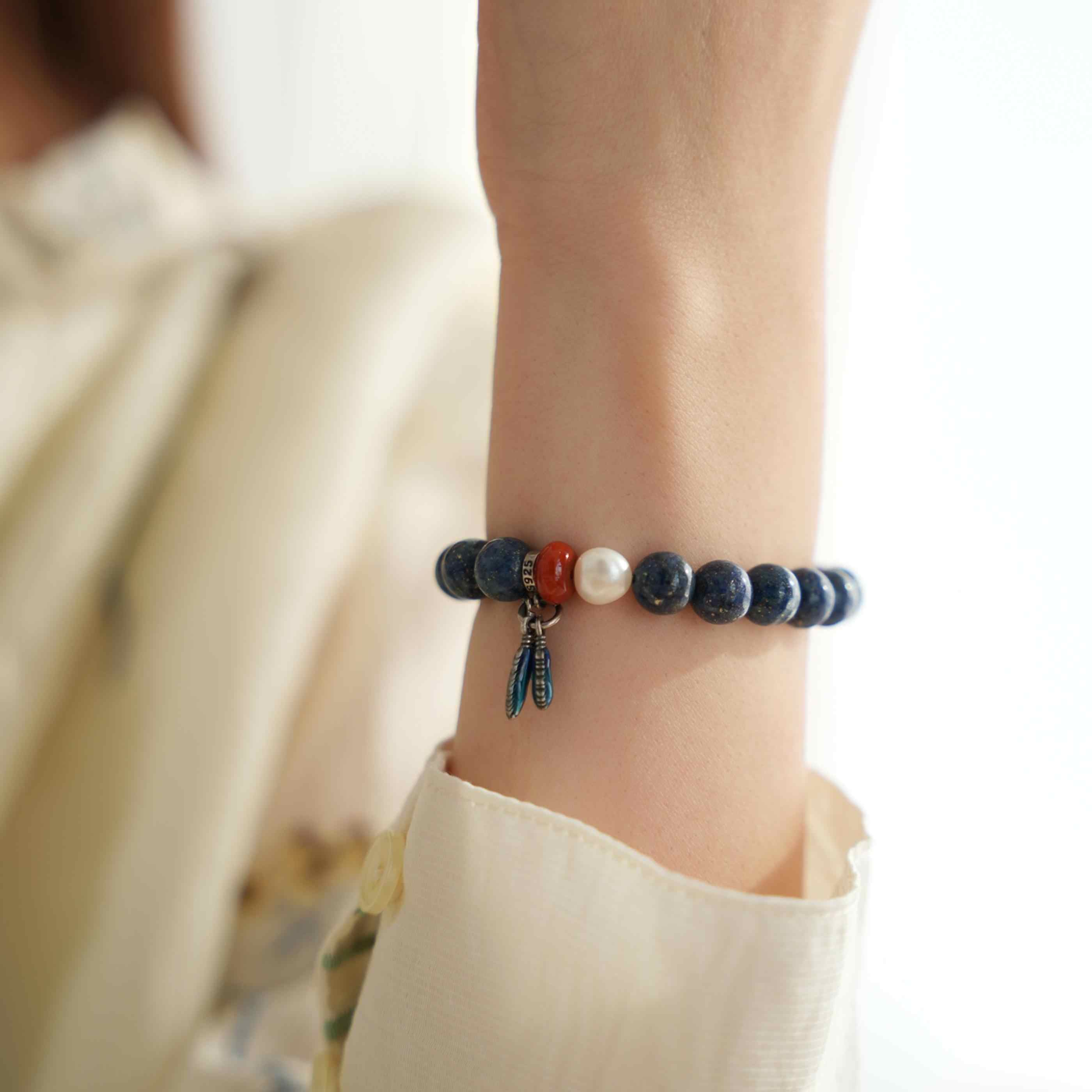 Taquezhi | Lapis Lazuli Bracelet – Wisdom & Elegance